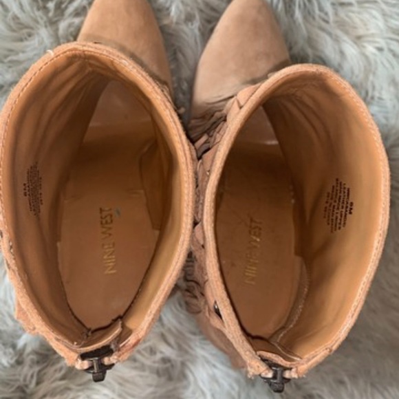 COPY - NINE WEST Fringe Booties - Picture 4 of 5